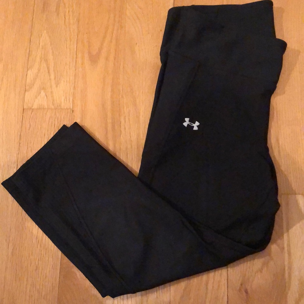 Under Armour Crop Athletic Legging